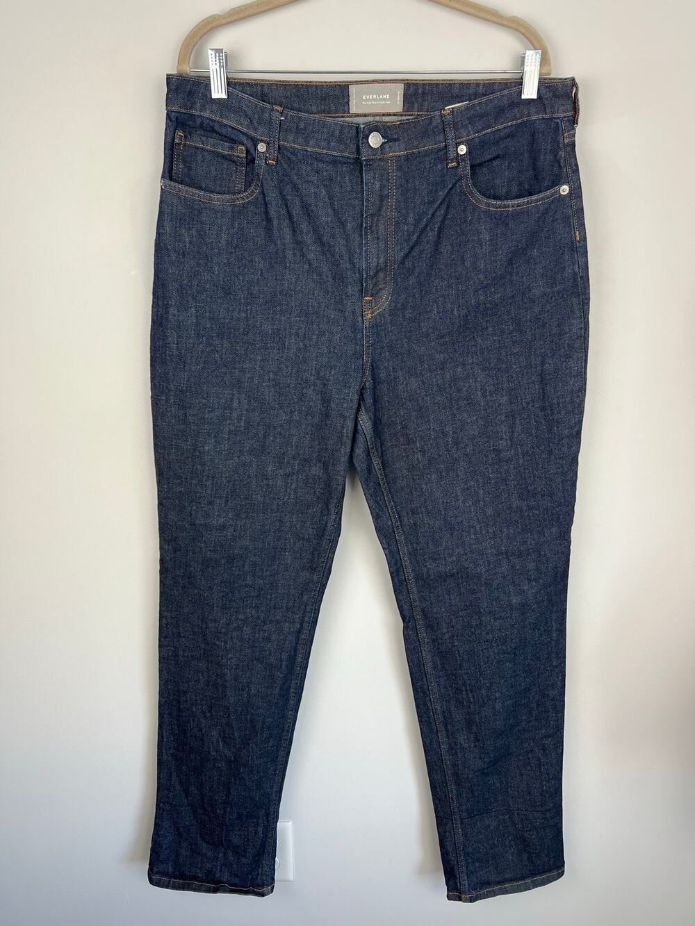 Women's Everlane High Rise Dark Wash Straight Jean 33 Regular